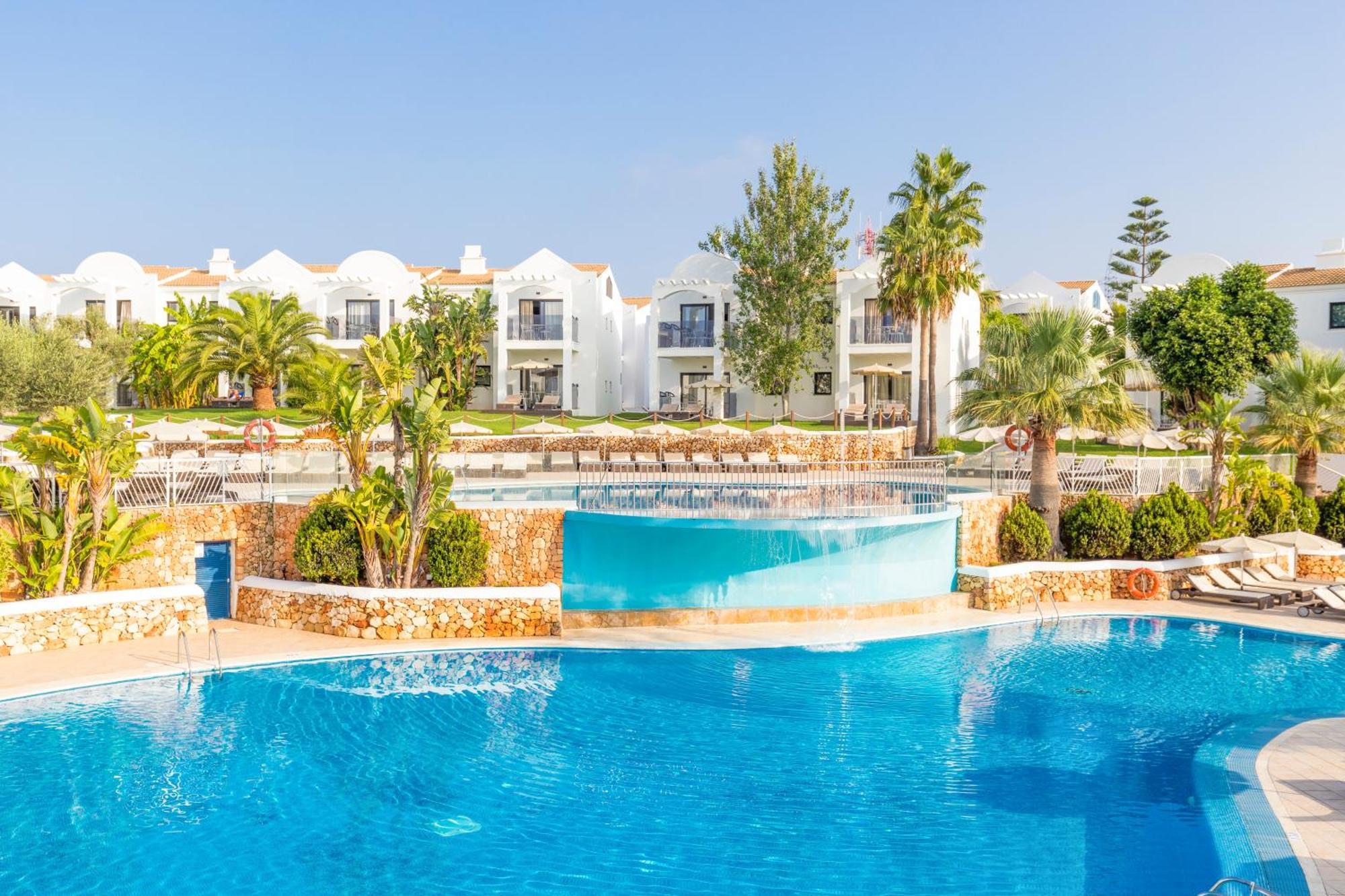 Apart-hotel Marsenses Paradise Club